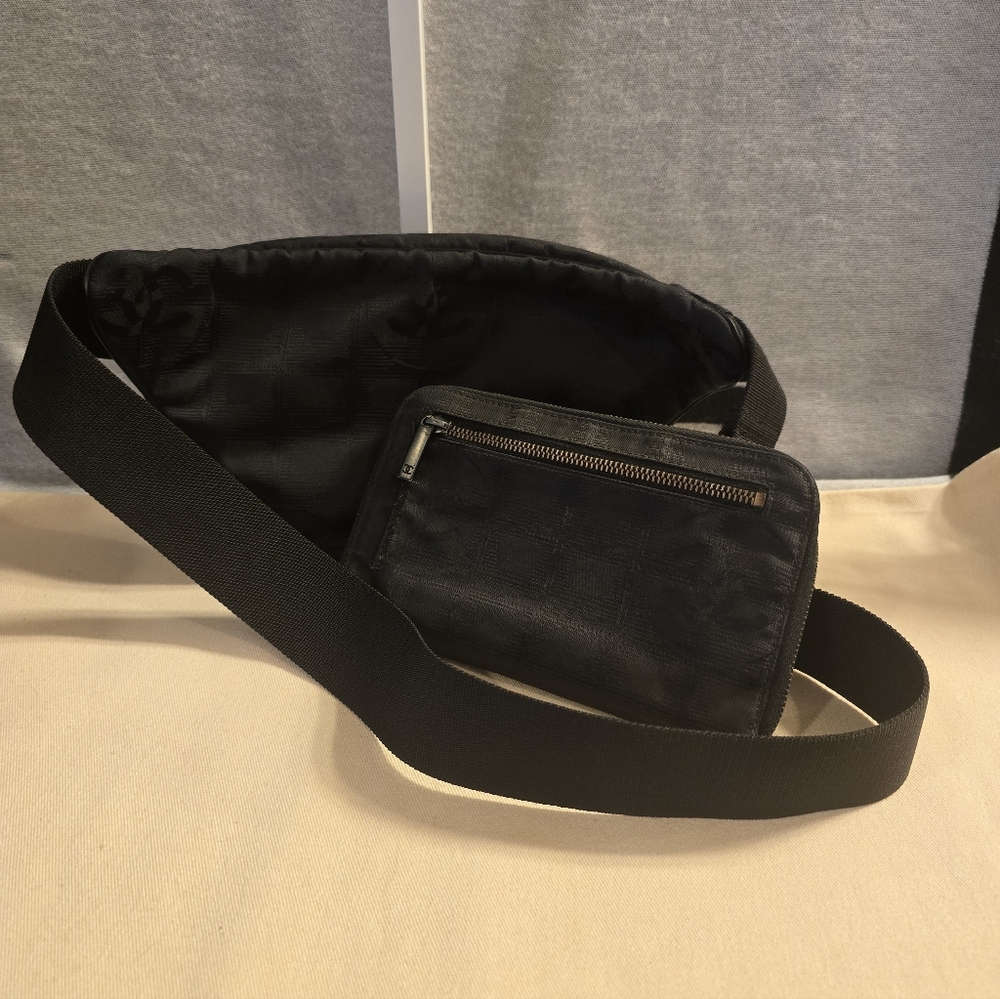 CHANEL Travel Line Belt Bag And Wallet - Picture 3 of 9